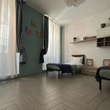 Ankon La Casa Di Joye & Nemi * Ancona