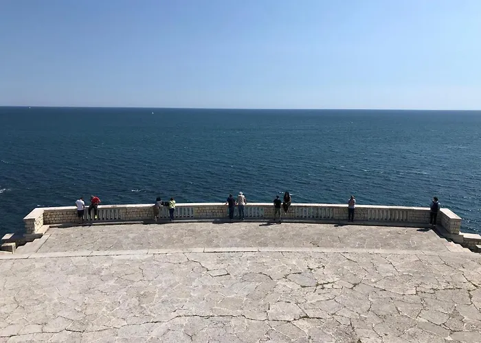 Ankon La Casa Di Joye & Nemi * Ancona