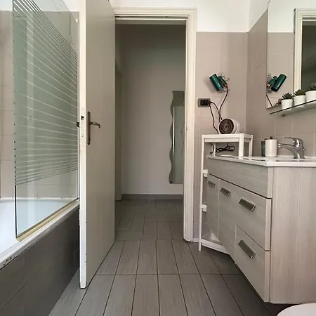 Ankon La Casa Di Joye & Nemi * Ανκόνα